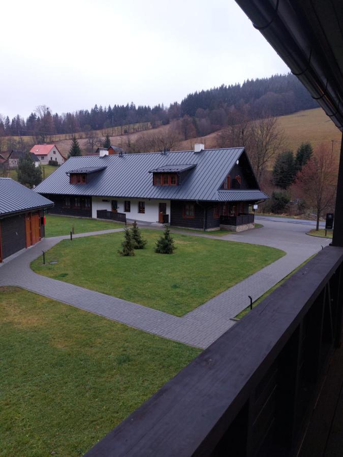 Polansky Dvur Velké Karlovice Exterior foto