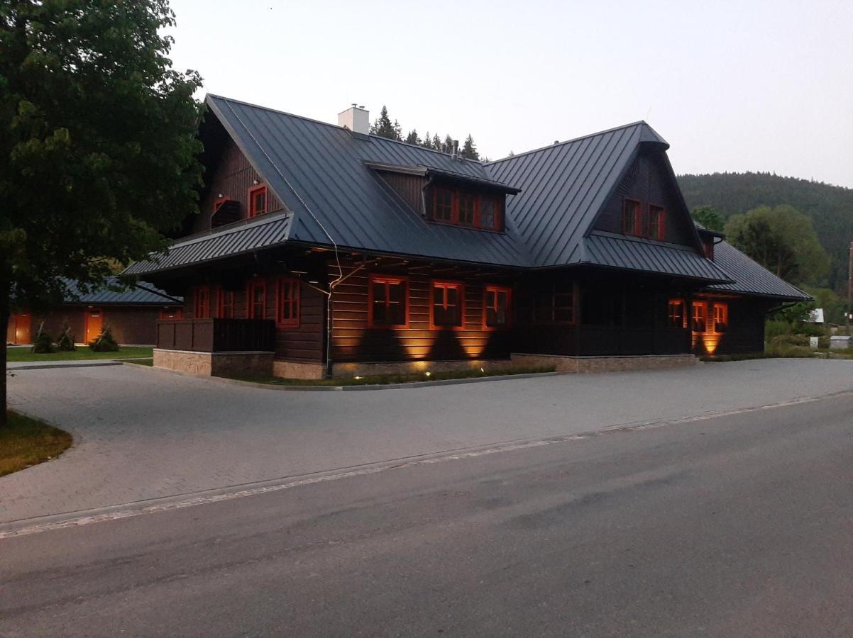 Polansky Dvur Velké Karlovice Exterior foto